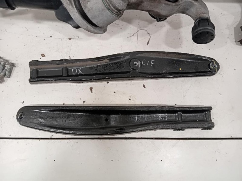 Coperchio Centrale Gancio Traino Paraurti POST A1663100837 Mercedes Classe GLE W166 2015