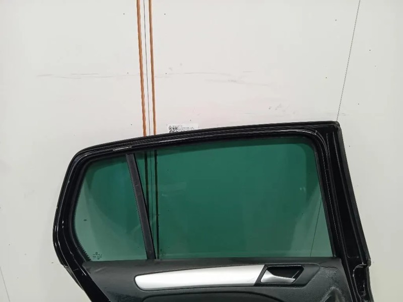 Porta POST SX 5K6833055K Volkswagen GOLF VI 2009