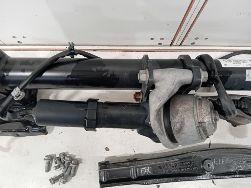 Coperchio Centrale Gancio Traino Paraurti POST A1663100837 Mercedes Classe GLE W166 2015