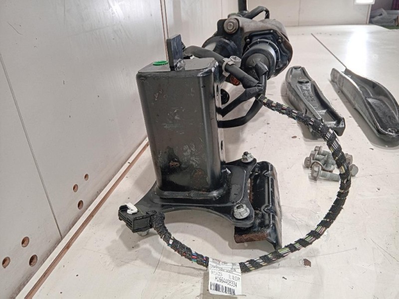 Coperchio Centrale Gancio Traino Paraurti POST A1663100837 Mercedes Classe GLE W166 2015