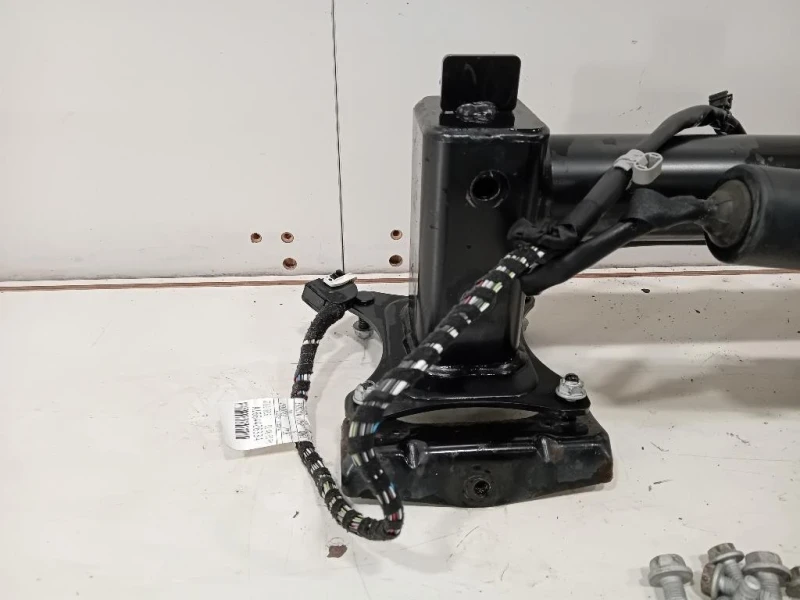 Coperchio Centrale Gancio Traino Paraurti POST A1663100837 Mercedes Classe GLE W166 2015