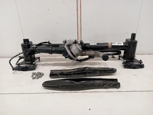 Coperchio Centrale Gancio Traino Paraurti POST A1663100837 Mercedes Classe GLE W166 2015