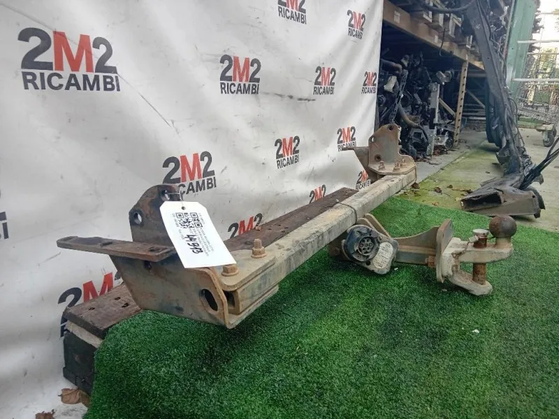 Coperchio Centrale Gancio Traino Paraurti POST NP300 Nissan Navara 2010