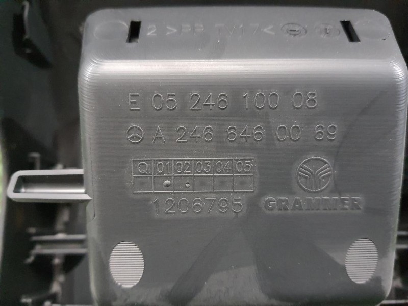 Coperchio Console Centrale POST A2466801450 Mercedes Classe B W246 2012