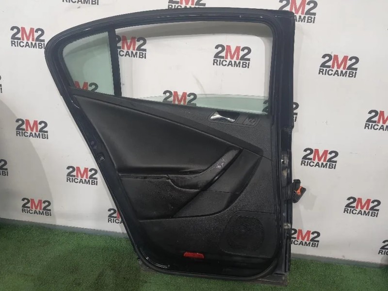 Porta POST SX NUDA 3C5833055H Volkswagen Passat V 2005
