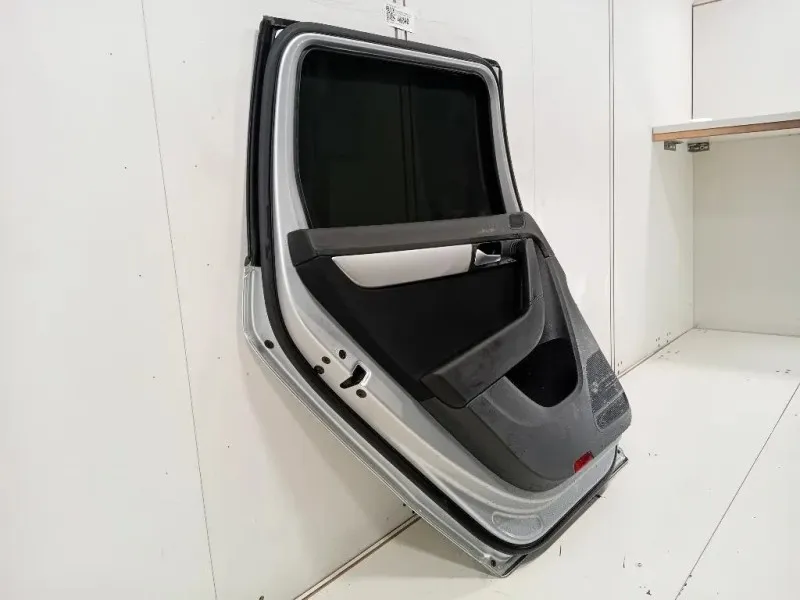 Porta POST SX 3C9833055D Volkswagen Passat VI 2011