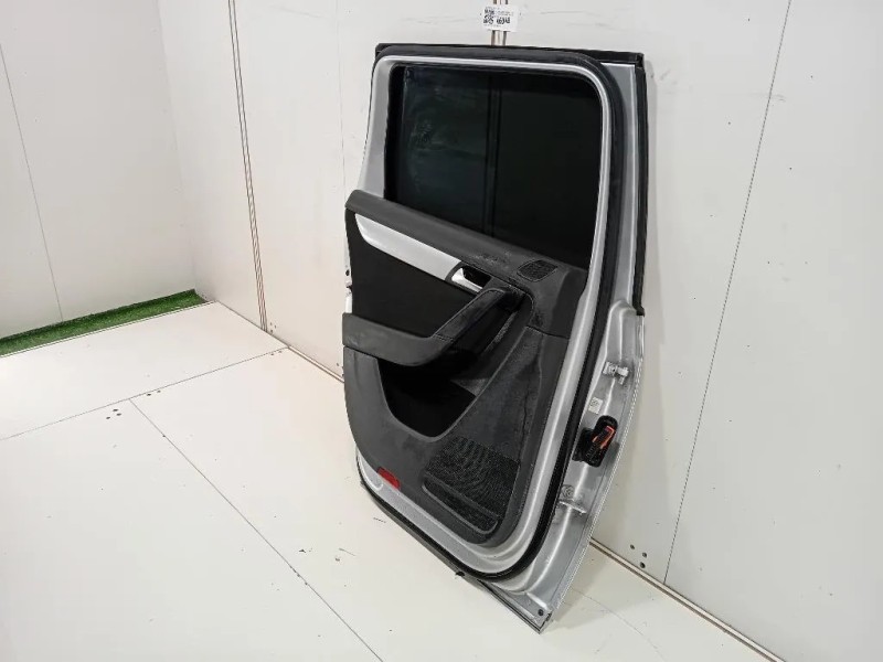 Porta POST SX 3C9833055D Volkswagen Passat VI 2011