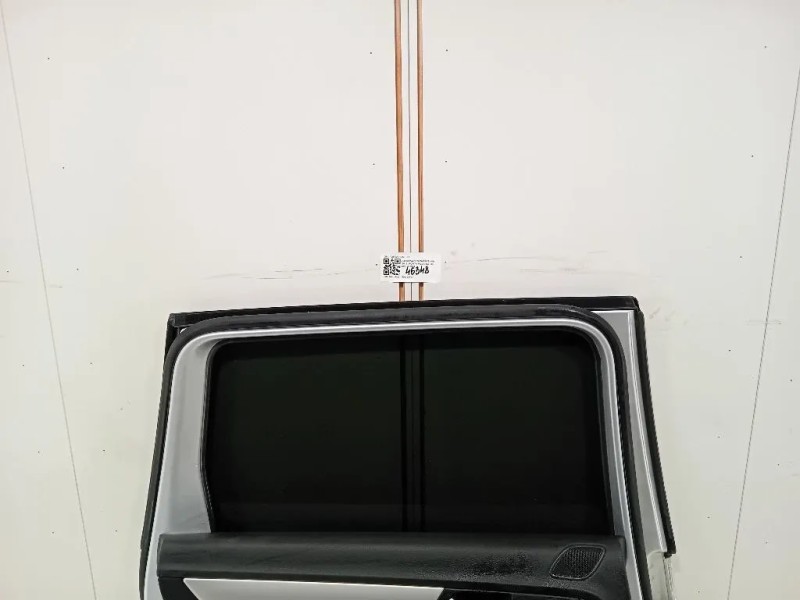 Porta POST SX 3C9833055D Volkswagen Passat VI 2011