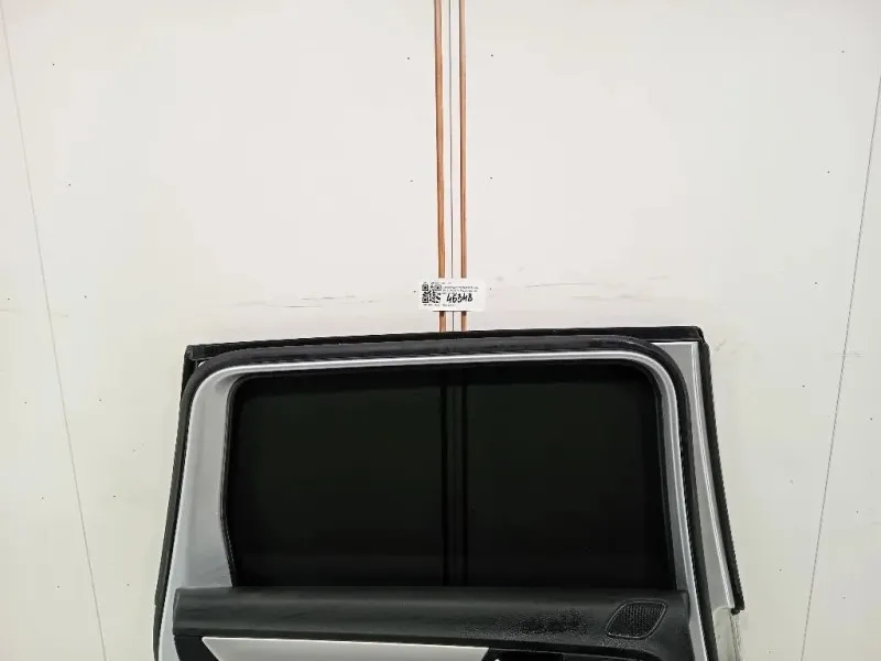 Porta POST SX 3C9833055D Volkswagen Passat VI 2011