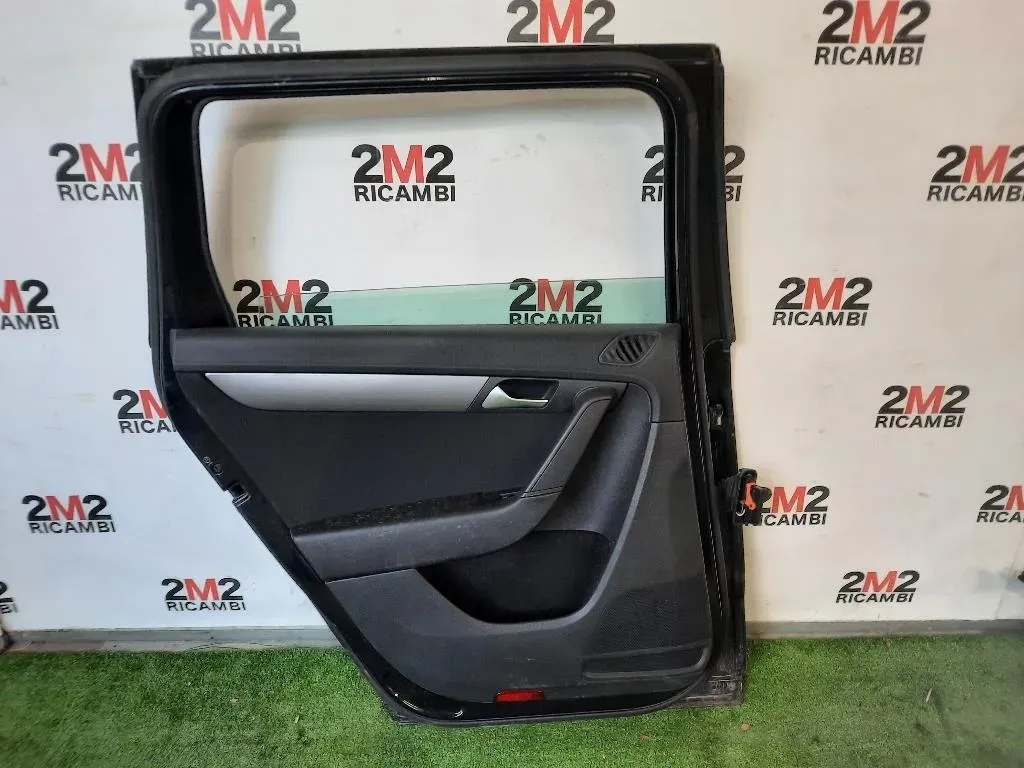 Porta POST SX 3AF833055 Volkswagen Passat VI Variant 2011