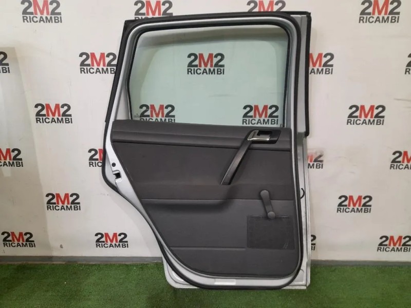 Porta POST SX 6Q6833055H Volkswagen POLO IV 2002