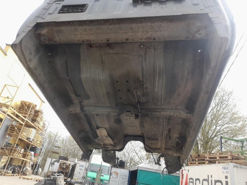 Scocca RICAMBI AUTO CONTATTARE Nissan Navara 2010