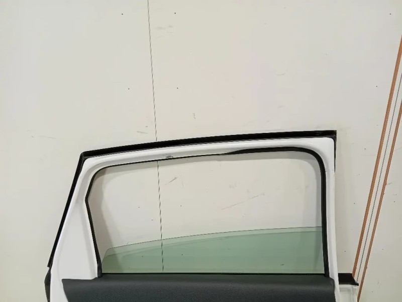 Porta POST SX PORTA POST SX Volkswagen POLO VI 2009