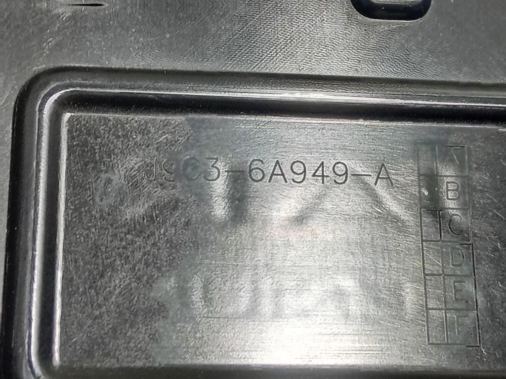 Coperchio Insonorizzante Motore J9C3-6A949-A Jaguar E-pace 2017