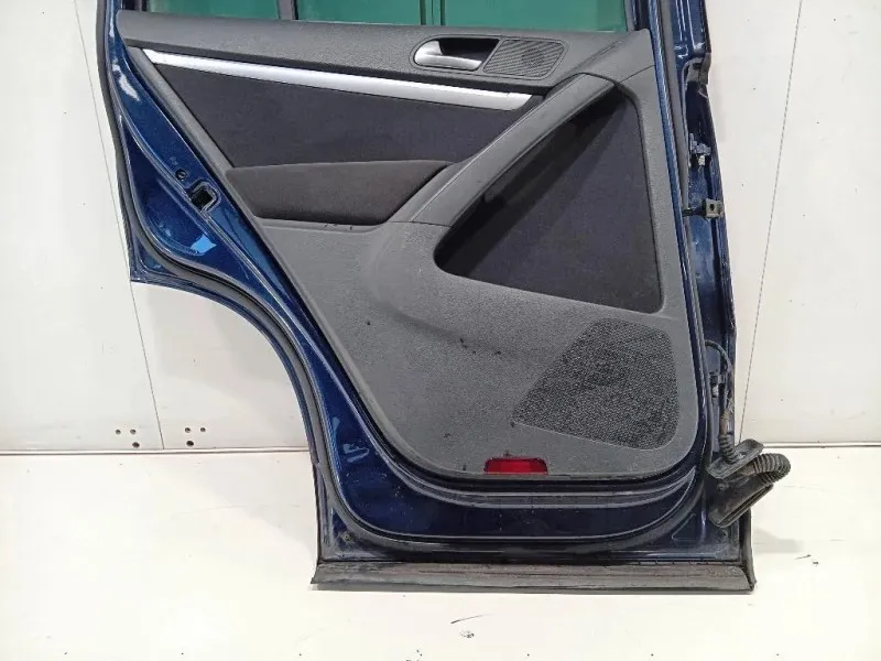 Porta POST SX 5N0833055A Volkswagen Tiguan I 2011