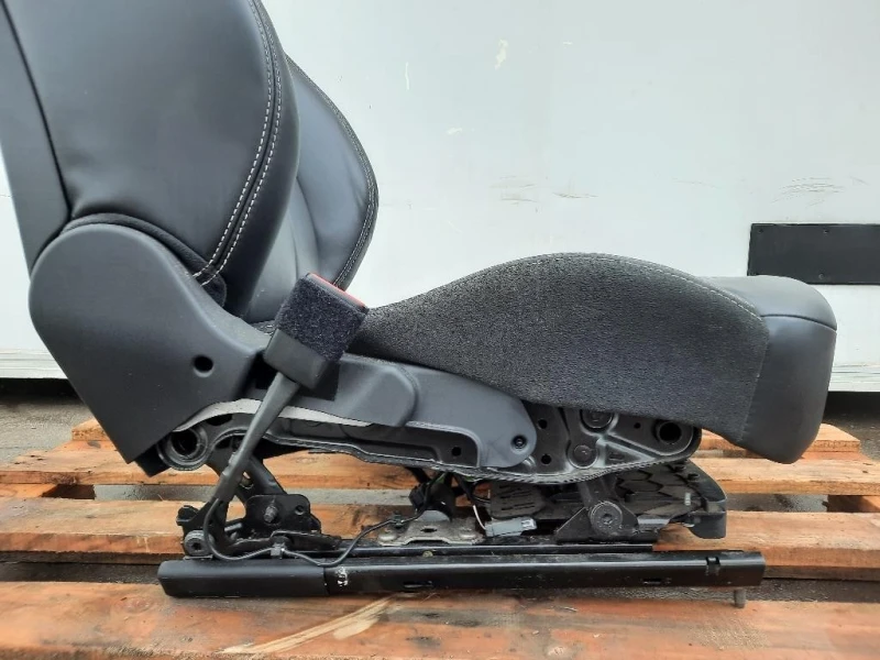 Sedile ANT SX SEDILE EVOQUE ANTERIORE SINISTRO PELLE Land Rover Range Rover Evoque I 2011