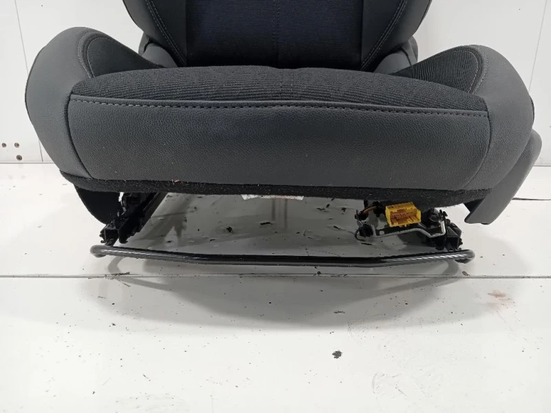 Sedile ANT SX SEDILE ANT SX Opel Corsa F 2019