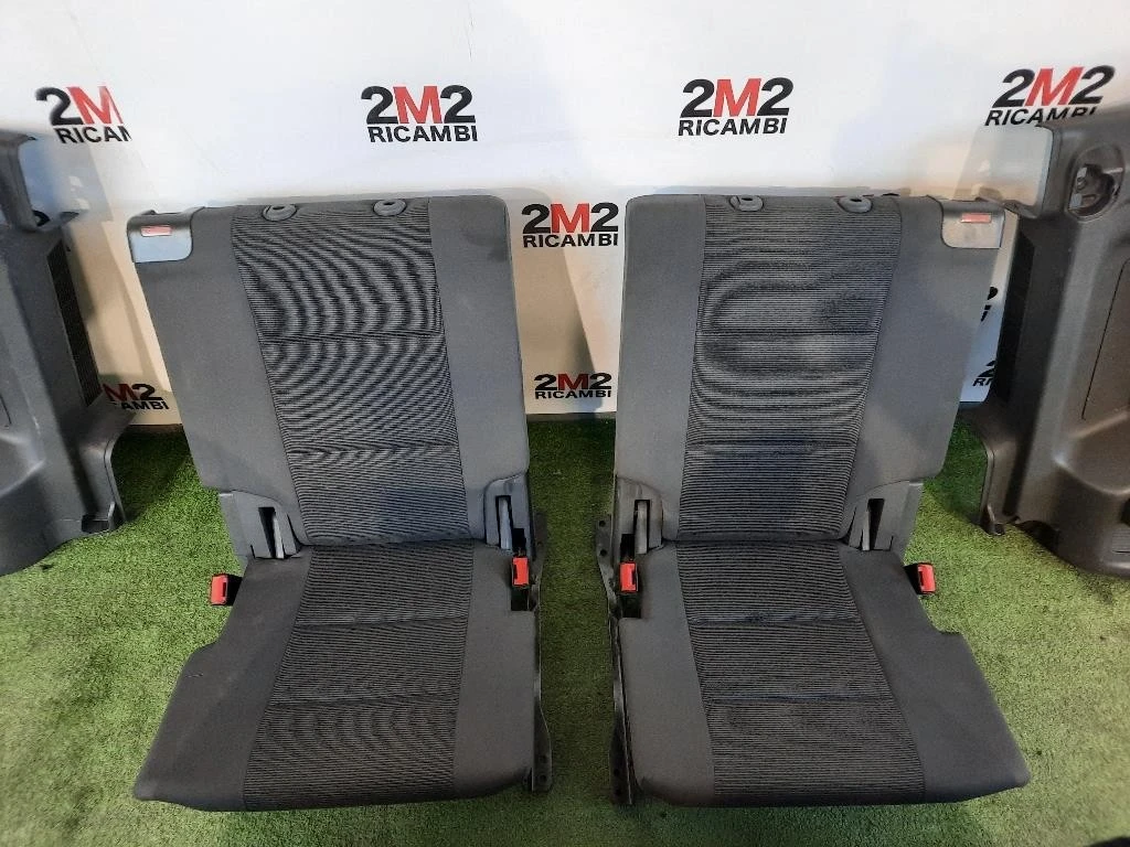 Sedile Completo POST 1T0885502A07N Volkswagen Touran II 2007