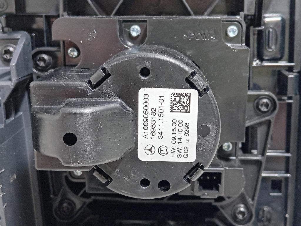 Porta POST SX NUDA 31402417 Volvo XC60 I 2009
