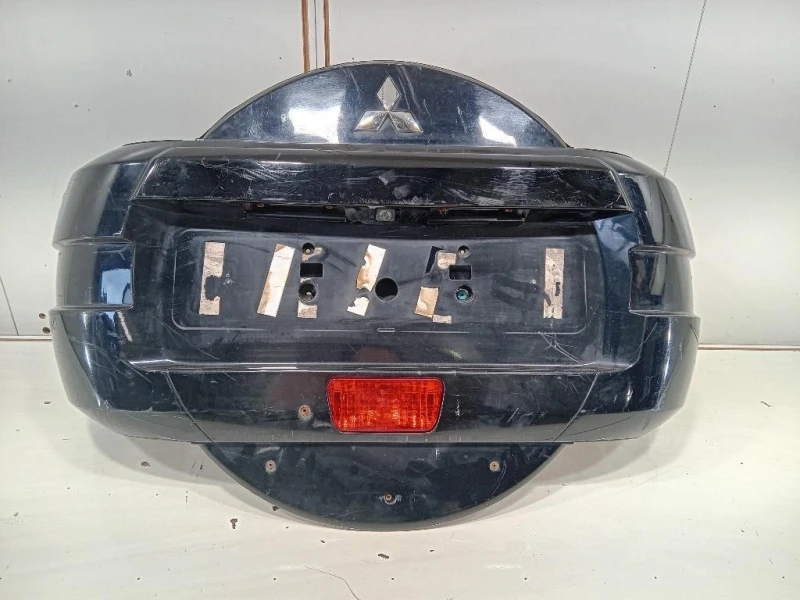 Copertura IN Lamiera Ruota DI Scorta POST COPERTURA IN LAMIERA RUOTA DI SCORTA POST Mitsubishi Pajero IV 2007