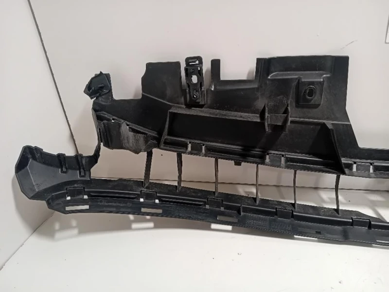 Copertura Interna Griglia Radiatore SUP ANT H1BB-17E778-A1H Ford Fiesta VII 2021