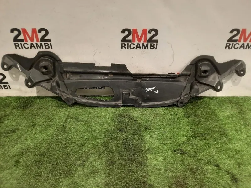 Copertura Interna Griglia Radiatore SUP ANT 8X23-8A303-AD Jaguar XF I 2008
