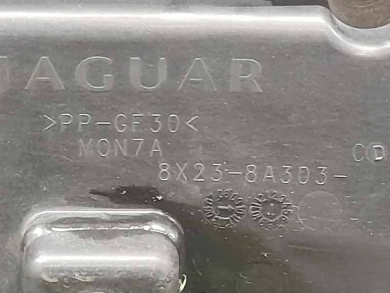 Copertura Interna Griglia Radiatore SUP ANT 8X23-8A303-AD Jaguar XF I 2008