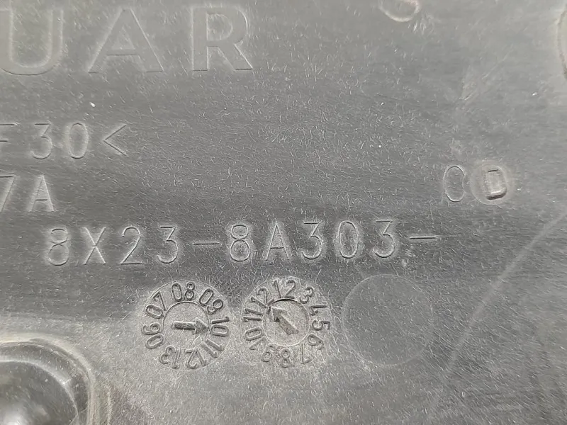 Copertura Interna Griglia Radiatore SUP ANT 8X23-8A303-AD Jaguar XF I 2008