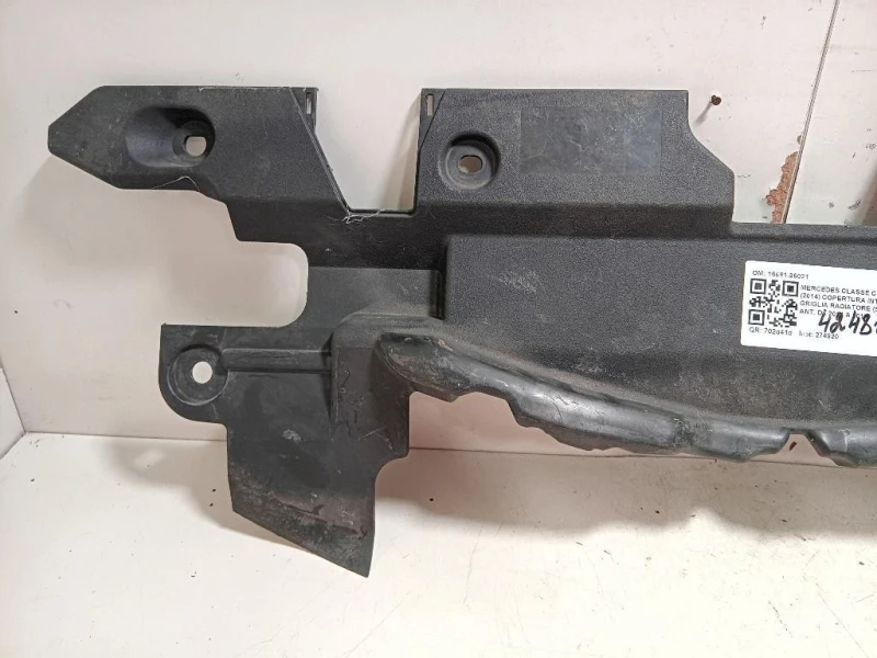 Copertura Interna Griglia Radiatore SUP ANT 16681-36021 Mercedes Classe C W205 2014