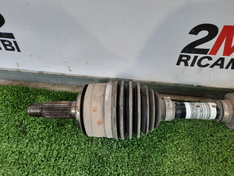 Copertura Interna Griglia Radiatore SUP ANT 95079808 Opel Mokka 2013