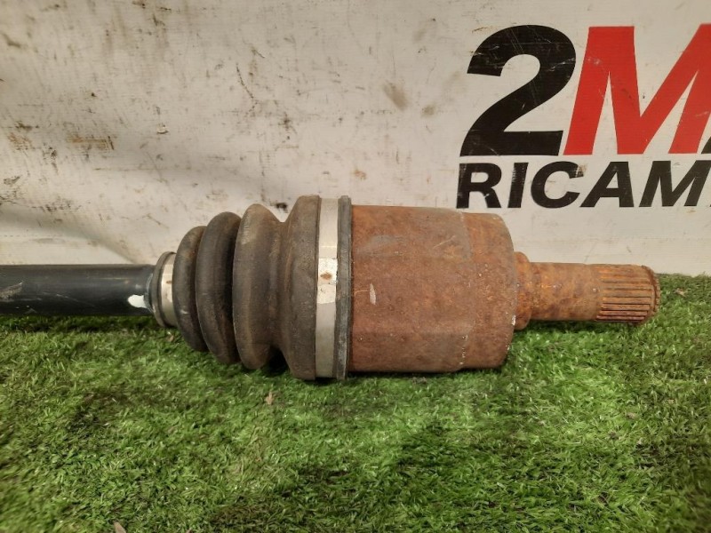 Copertura Interna Griglia Radiatore SUP ANT 95079808 Opel Mokka 2013