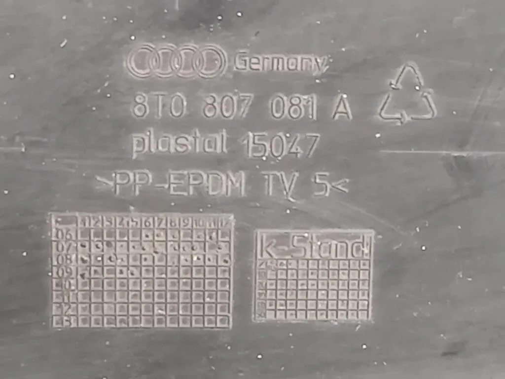 Copertura Interna Griglia Radiatore ANT 8T0 807 081 A Audi A5 8T3 2008