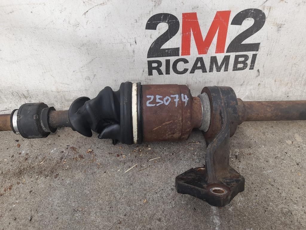 Portatarga POST 735692059 Fiat 500L 2013