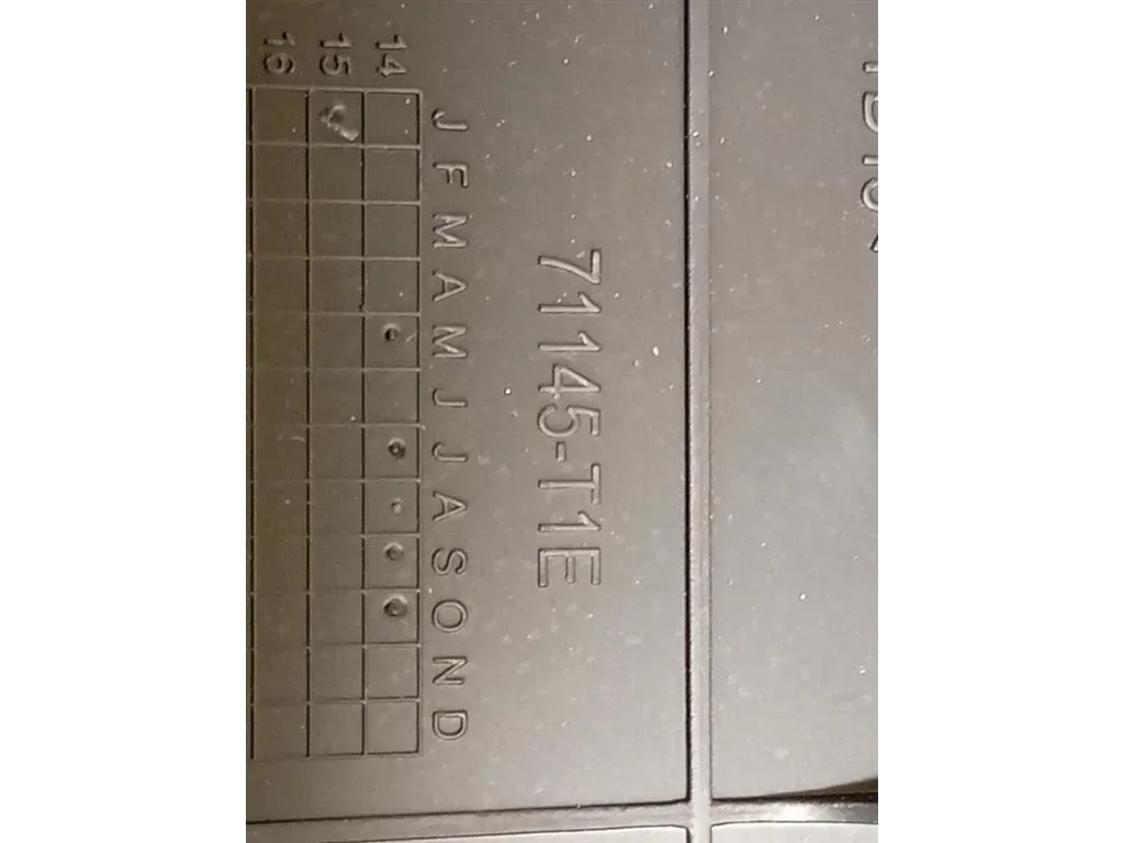 Portatarga POST 71145-T1E Honda CR-V V 2018