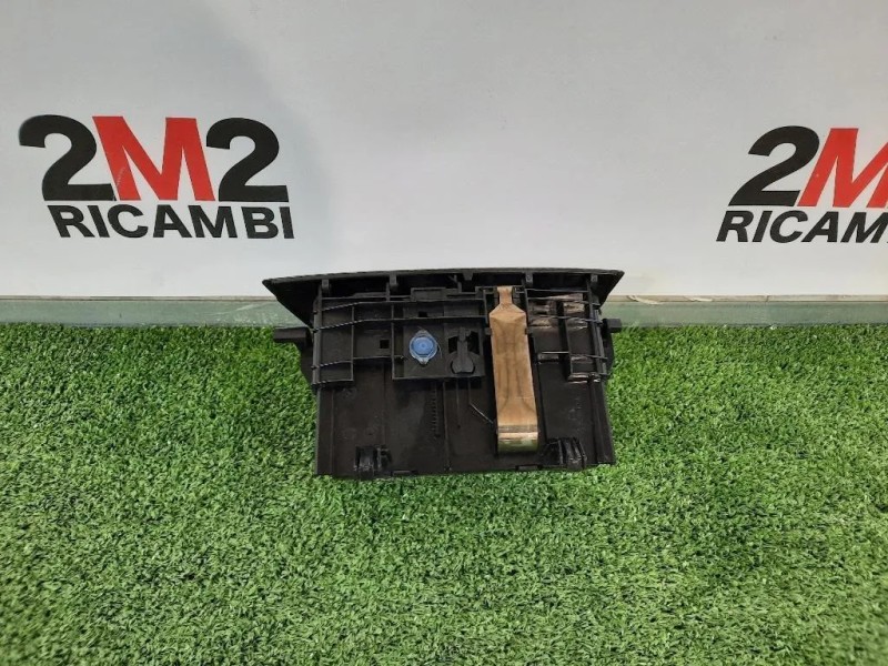 Portellino Posacenere 8M51-A044J53 Ford Focus III SW 2008