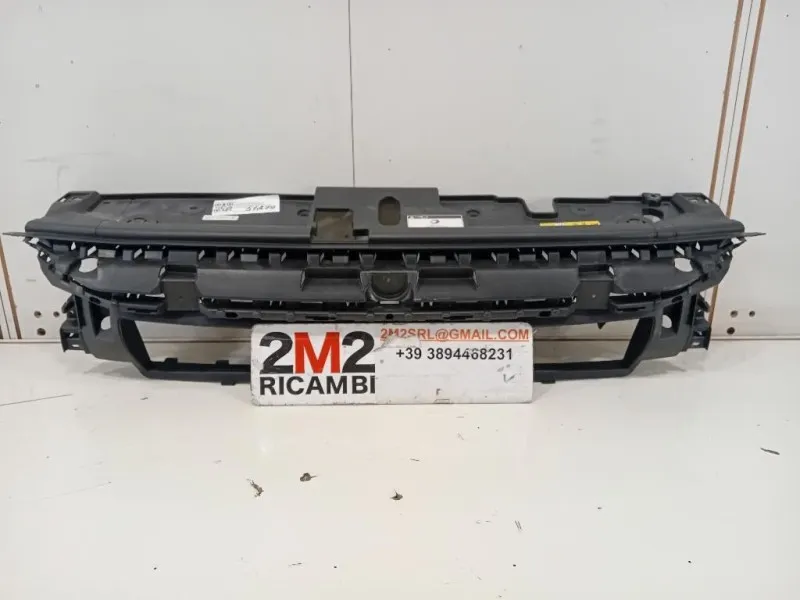 Copertura Interna Griglia Radiatore ANT 9823209780 Peugeot 208 II 2019