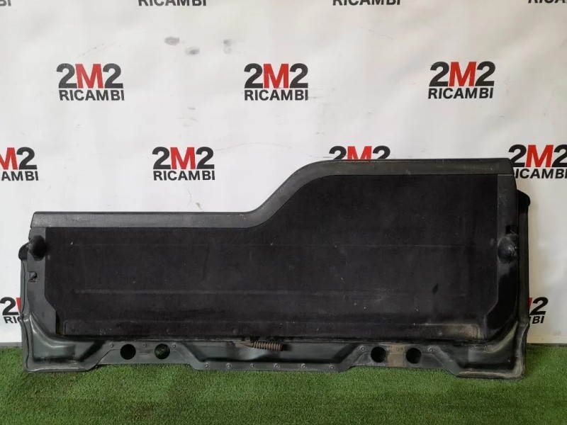 Portello Inferiore POST PROTEZIONE PORTELLONE INFERIORE Land Rover Discovery III 2005