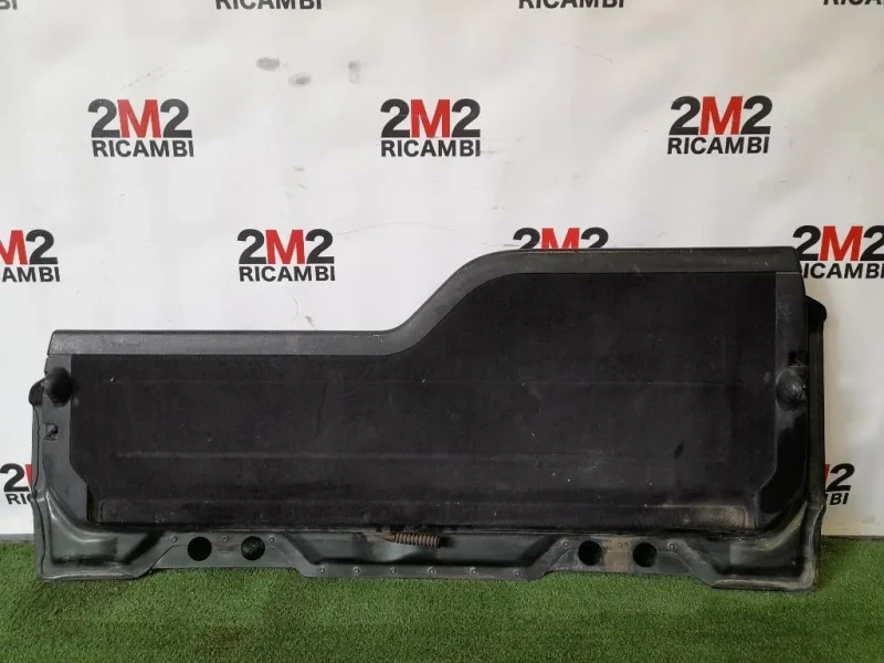 Portello Inferiore POST PROTEZIONE PORTELLONE INFERIORE Land Rover Discovery III 2005