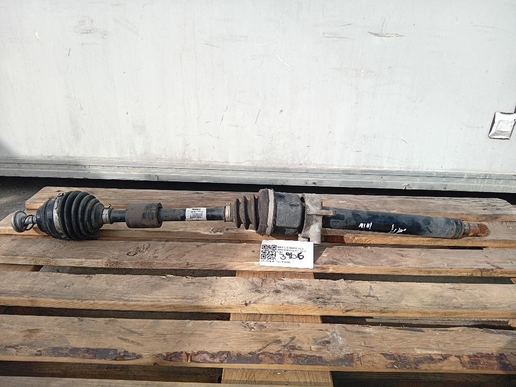 Portello Inferiore POST LR045550 SPORNA SPORTELLO CARICO Land Rover Discovery IV 2010