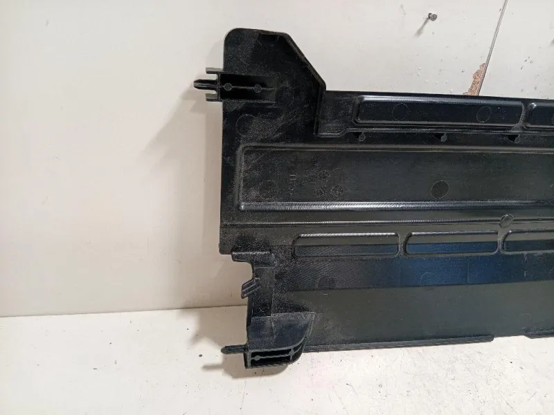 Copertura Interna Griglia Radiatore ANT 88891-0D190 Toyota Yaris IV 2014