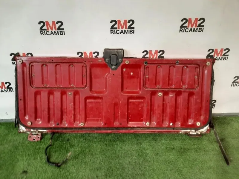 Portello Inferiore POST Nissan Patrol GR I 1988