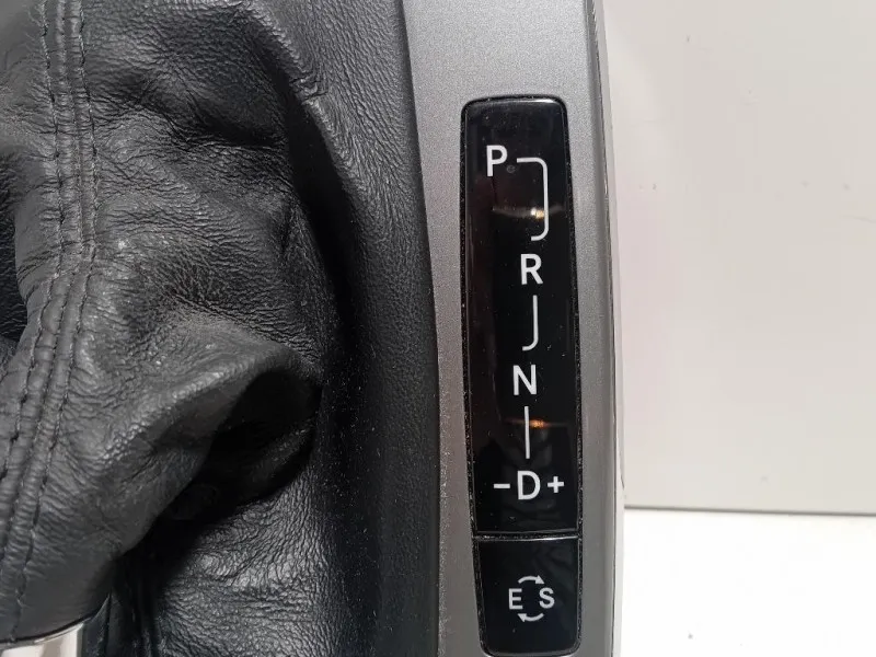 Copertura LEVA Cambio A2042673588 Mercedes Classe C W204 2011