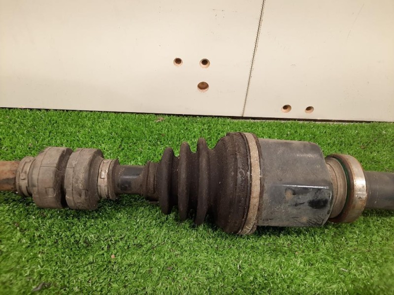 Portello POST  Alfa Romeo Giulietta 2010