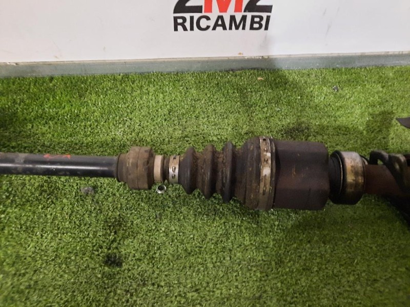 Portello POST  Alfa Romeo Giulietta 2010