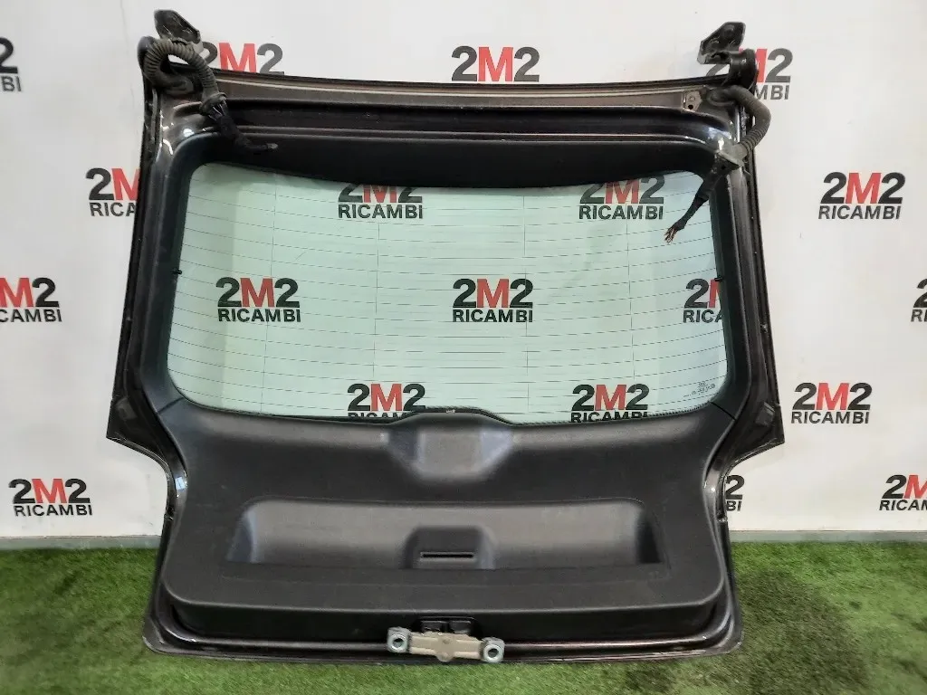 Portello POST 8P3827023AF Audi A3 8P1 2008