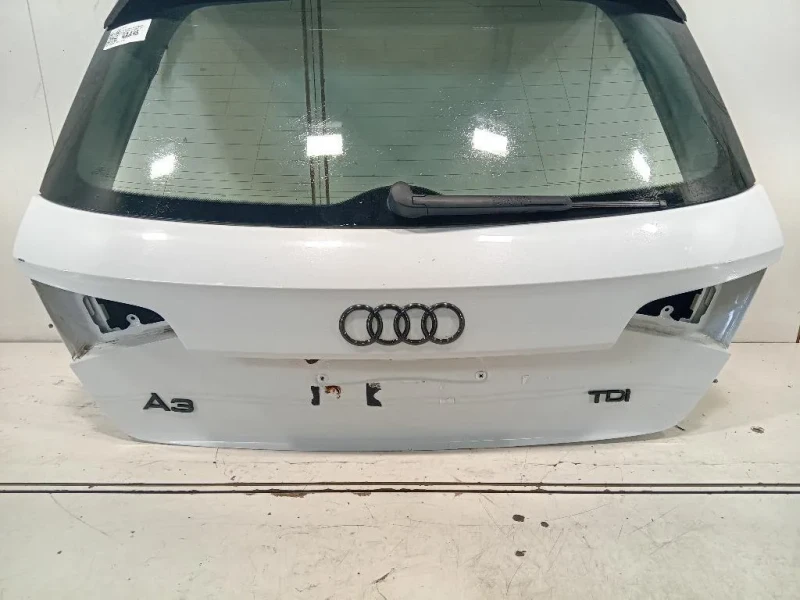 Portello POST 8V4827025D Audi A3 8VA Sportback 2012