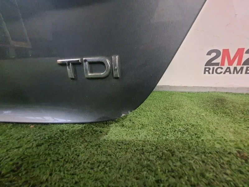 Portello POST 8V4827025D Audi A3 8VA Sportback 2012