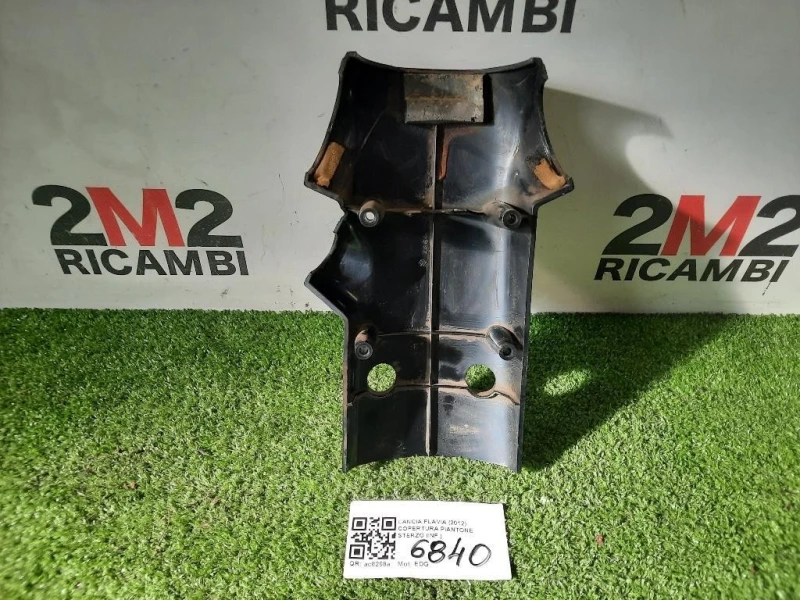 Copertura Piantone Sterzo INF Lancia 2000