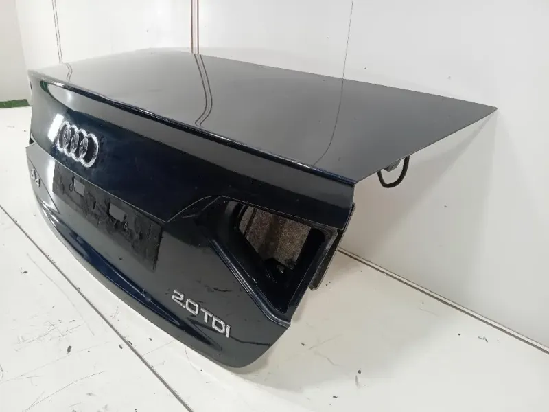 Portello POST 8K5827023AJ Audi A4 8K2 2012