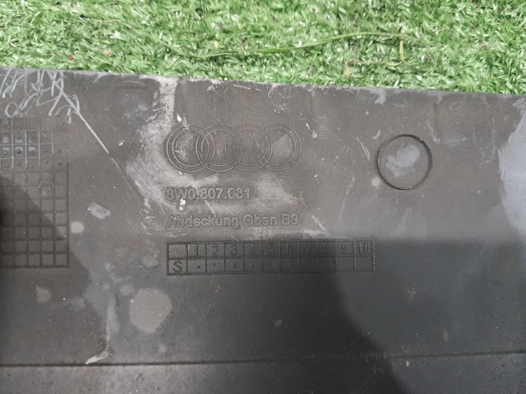 Copertura Plastica Serratura Cofano 8W0807081 Audi A4 8W2 2015